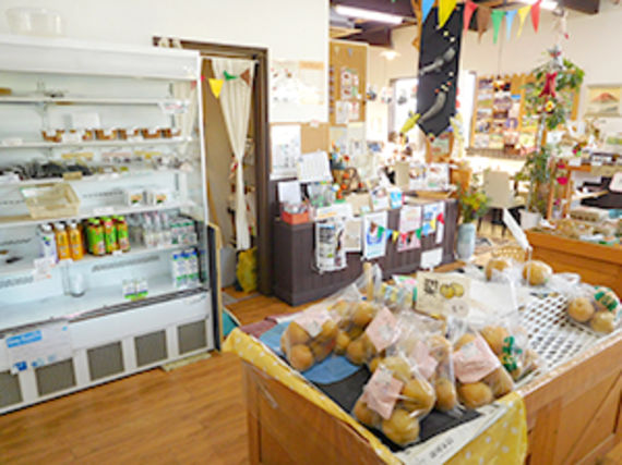 十日市場農産物直売所たんぼはうす写真